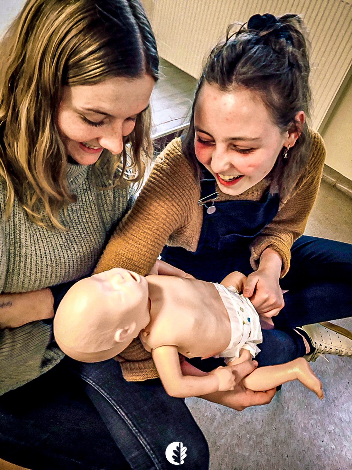  kinderzorg leerlingen dragen babypop